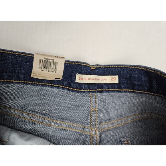 Levi's 311 shaping skinny capri Women's Size 8 Blue Denim Stretch - Picture 9 of 9